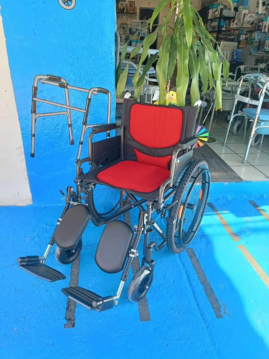 OU451 – Silla De Ruedas Sport 19″ Todo Terreno Con Elevapiernas
