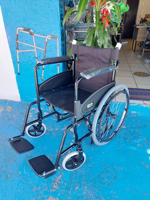 OU447 – Silla De Ruedas